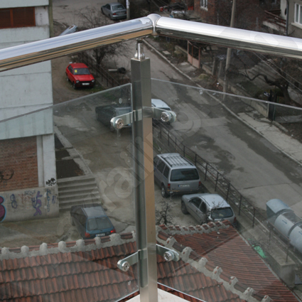 Парапети от инокс за тераси